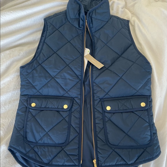 Brand new J Crew navy blue vest - Picture 1 of 3